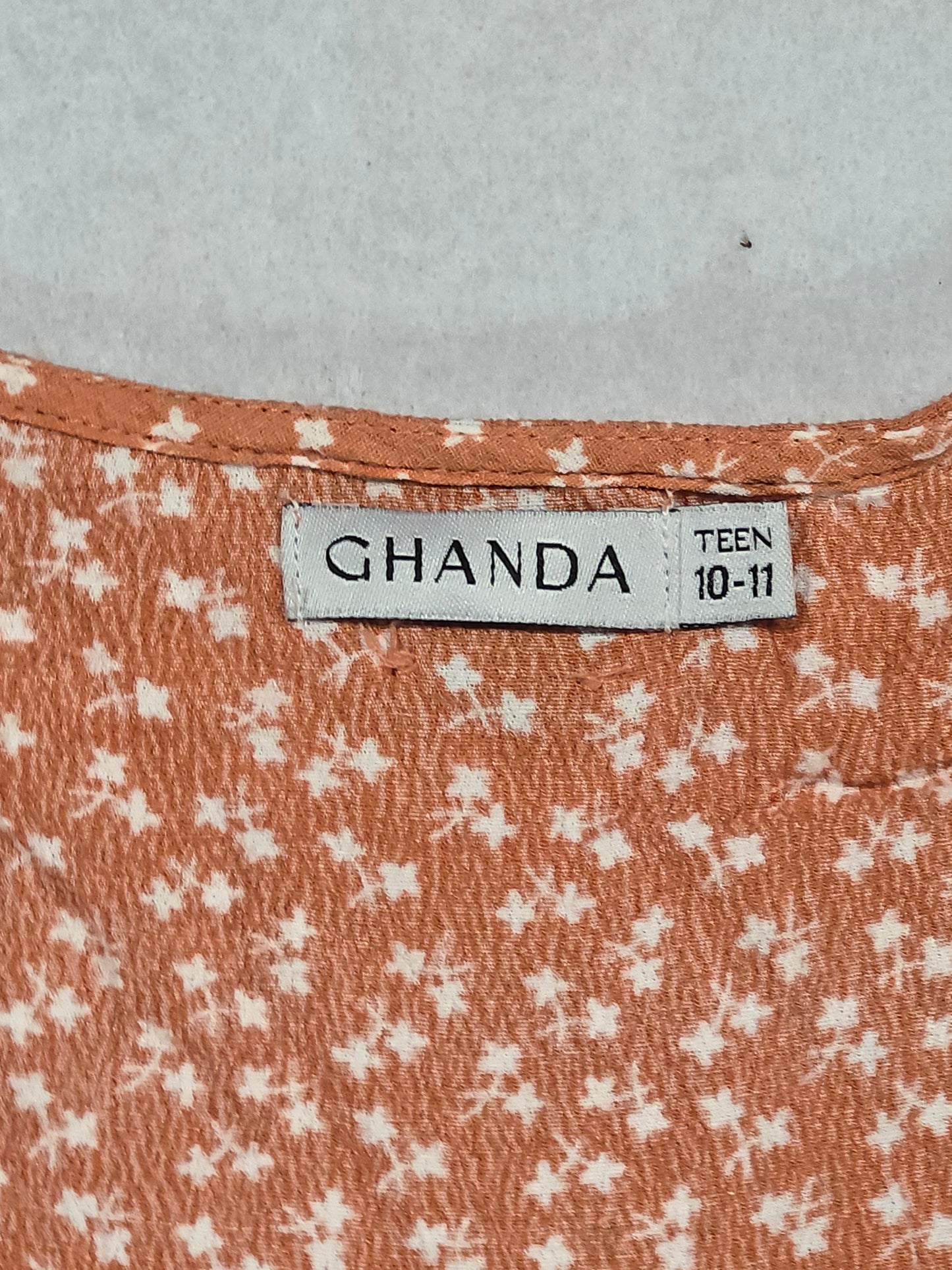 Ghanda: Dress