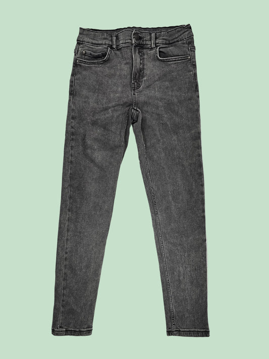 Zara: Jeans