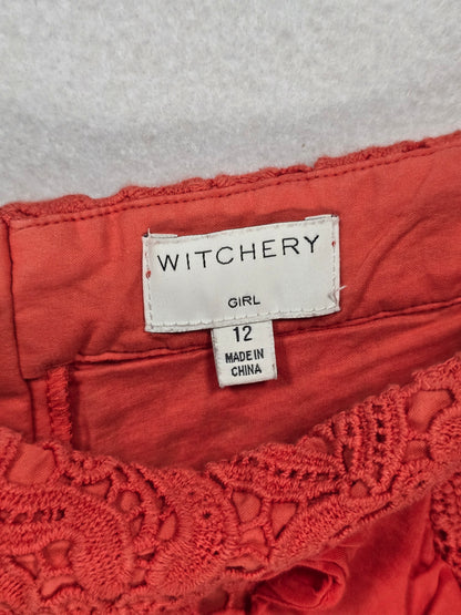 Witchery Girl: Shorts