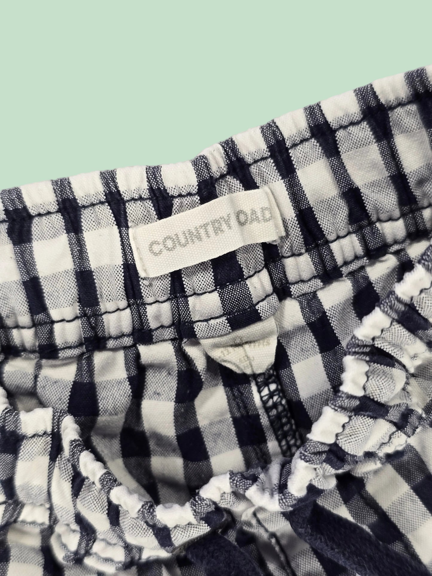 Country Road: Shorts
