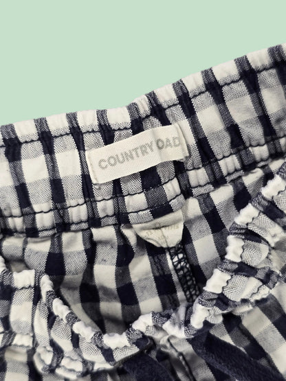 Country Road: Shorts