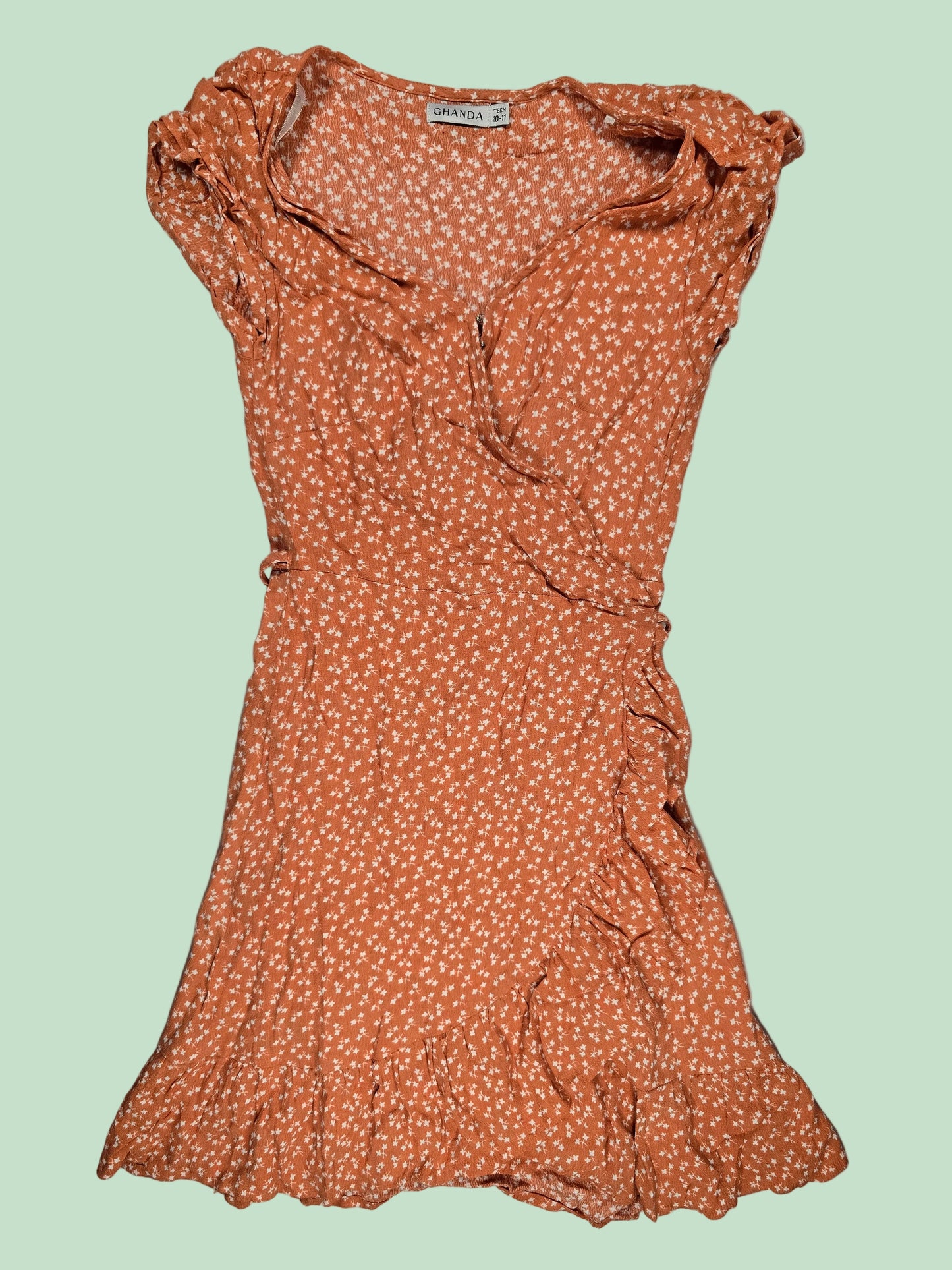 Ghanda: Dress