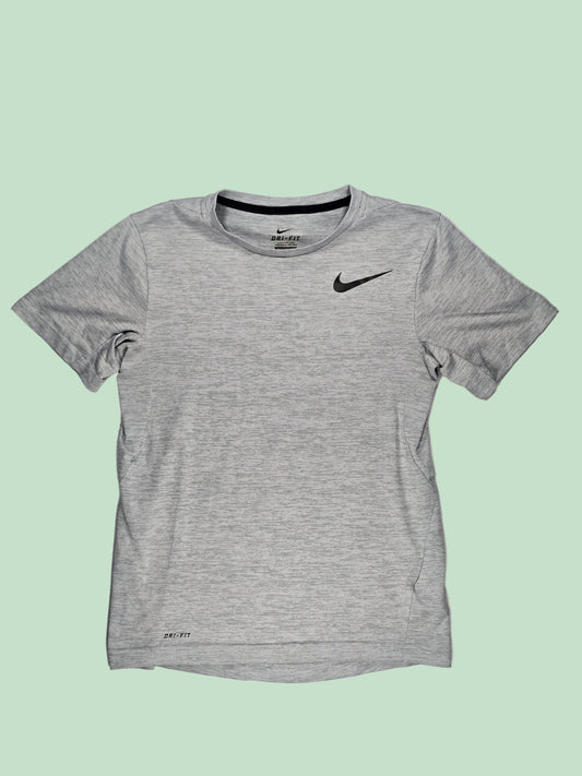 Nike: Top